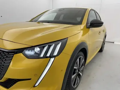 Photo 55 Peugeot 208  PureTech 100 S&S EAT8