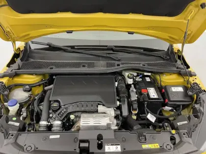 Photo 84 Peugeot 208  PureTech 100 S&S EAT8