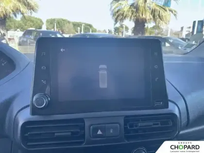 Photo 17 Peugeot Partner  FOURGON LONG 950 KG BLUEHDI 100 S&S BVM5