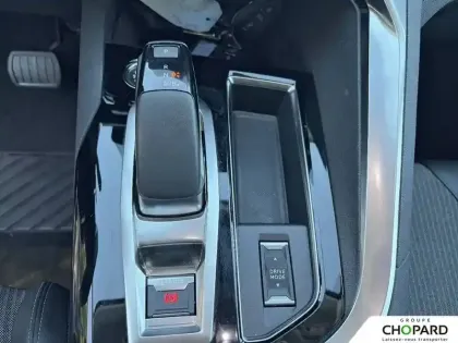 Photo 55 Peugeot 3008  Hybrid 225 e-EAT8