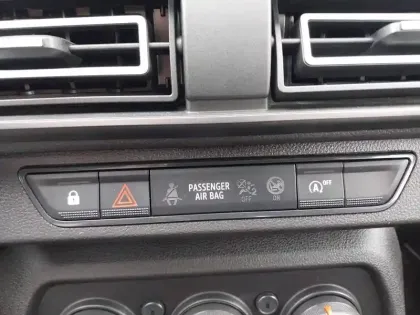 Photo 28 Dacia Sandero  SCe 65