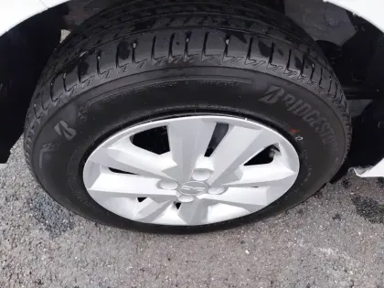 Photo 13 Dacia Sandero  SCe 65