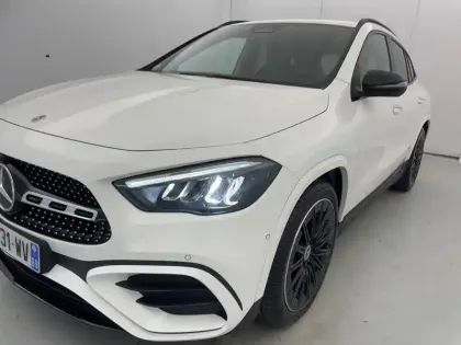 Photo 30 Mercedes GLA  200 d 8G-DCT