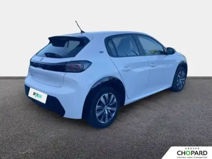 Photo 45 Peugeot 208  ELECTRIQUE 50 KWH 136