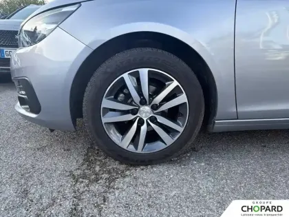 Photo 30 Peugeot 308  PureTech 110ch S&S BVM6