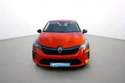 Photo 7 Renault Clio  E-Tech full hybrid 145