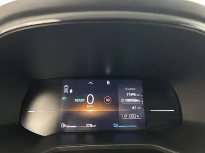 Photo 85 Renault Clio  E-Tech full hybrid 145