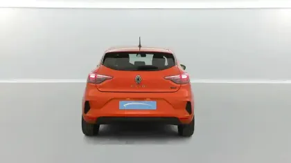 Photo 72 Renault Clio  E-Tech full hybrid 145