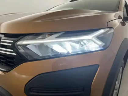 Photo 23 Dacia Sandero Gén. III (BJI) Ph2 Stepway Essential 5