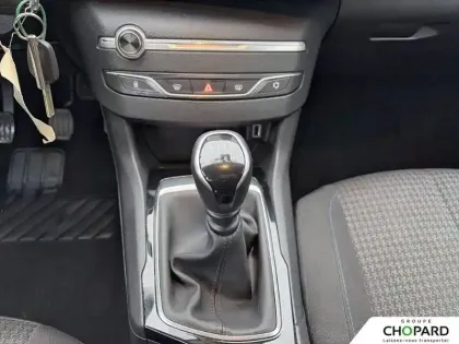 Photo 55 Peugeot 308  PureTech 110ch S&S BVM6