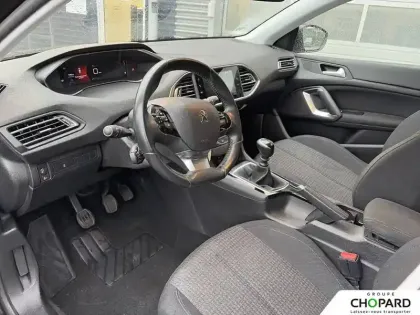 Photo 28 Peugeot 308 Gén. II Ph2 NG Style 5