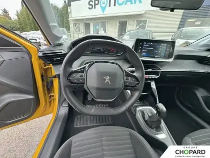 Photo 15 Peugeot 208  PureTech 75 S&S BVM5