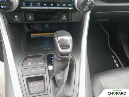 Photo 41 Toyota Rav4  Hybride 218 ch 2WD