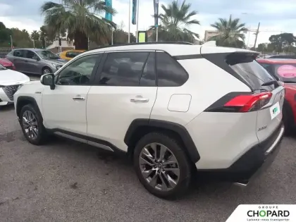 Photo 6 Toyota Rav4 Gén. V Ph1 Collection 5