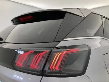 Photo 26 Peugeot 3008  BlueHDi 130ch S&S EAT8