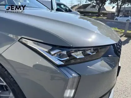 Photo 76 DS DS 4  Hybride E-Tense 225 EAT8