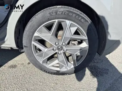 Photo 64 DS DS 4  Hybride E-Tense 225 EAT8