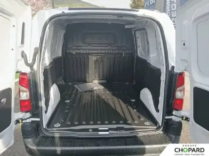 Photo 7 Peugeot Partner  FGN DIESEL 130 CH M AUT