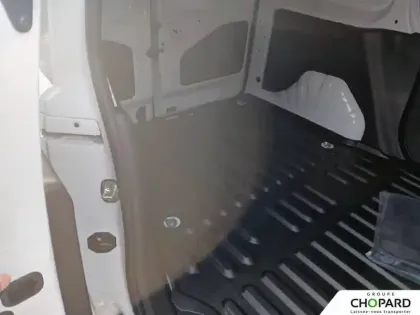 Photo 18 Peugeot Partner  FGN DIESEL 130 CH M AUT