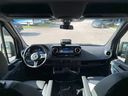 Photo 34 Mercedes Sprinter  FGN 315 CDI 37 3.5T RWD 9G-TRONIC