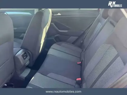 Photo 21 Volkswagen T-roc  1.0 TSI 110 Start/Stop BVM6