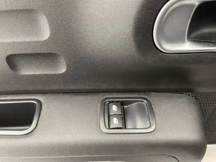 Photo 63 Citroën C3 Gén. III Ph2 Feel Pack 5