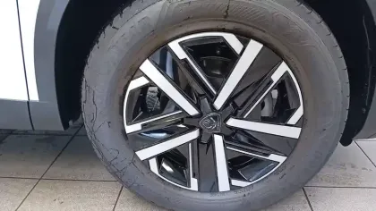 Photo 14 Peugeot 2008  100 S&S BVM6