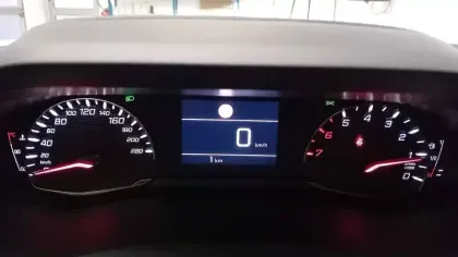 Photo 13 Peugeot 2008  100 S&S BVM6