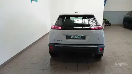 Photo 12 Peugeot 2008  100 S&S BVM6