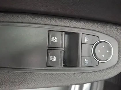 Photo 31 Renault Clio  TCe 90