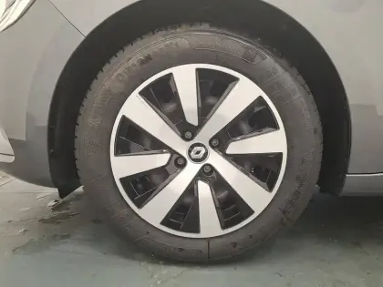 Photo 18 Renault Clio  TCe 90