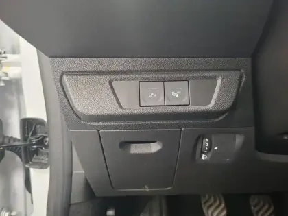 Photo 24 Dacia Sandero  ECO-G 100 - 22