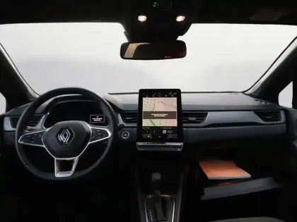 Photo 10 Renault Captur  E-Tech full hybrid 145 ch