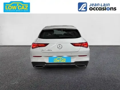 Photo 45 Mercedes CLA  Shooting Brake 250 e 8G-DCT