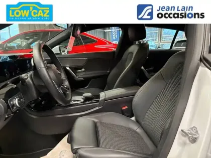 Photo 57 Mercedes CLA  Shooting Brake 250 e 8G-DCT