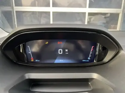 Photo 19 Peugeot Partner  FOURGON M 650 KG BLUEHDI 130 S&S EAT8