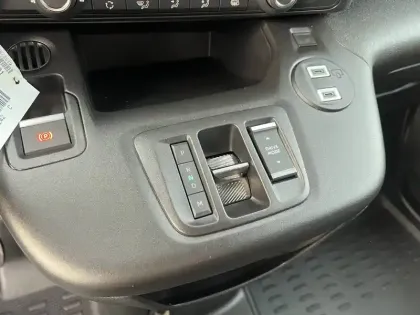 Photo 15 Peugeot Partner  FOURGON M 650 KG BLUEHDI 130 S&S EAT8