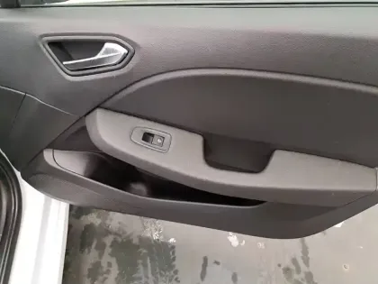 Photo 66 Renault Clio  TCe 100 GPL