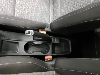 Photo 33 Renault Clio Gén. V (BJA) Ph2 Evolution 5