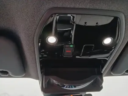 Photo 42 Renault Espace  E-Tech hybrid 200