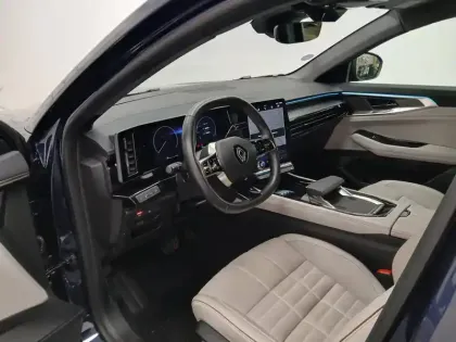 Photo 23 Renault Espace  E-Tech hybrid 200