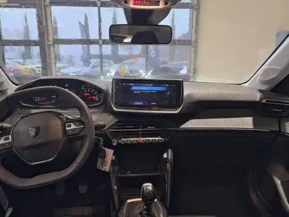 Photo 46 Peugeot 208  100 S&S BVM6