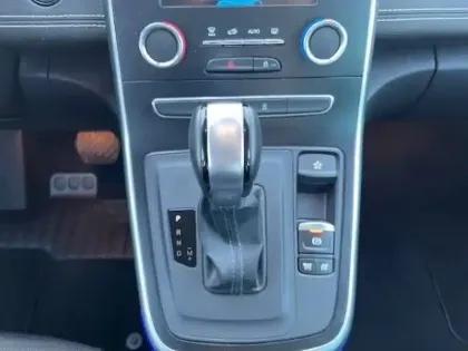 Photo 18 Renault Scenic  Blue dCi 150 EDC