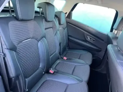 Photo 23 Renault Scenic  Blue dCi 150 EDC