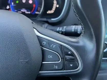 Photo 13 Renault Scenic  Blue dCi 150 EDC