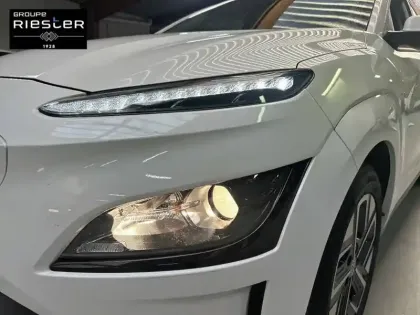 Photo 39 Hyundai Kona  Electrique 39 kWh - 136 ch