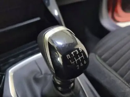 Photo 15 Peugeot 208 Gén. II Ph2 Active 5