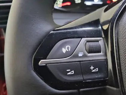 Photo 29 Peugeot 208 Gén. II Ph2 Active 5