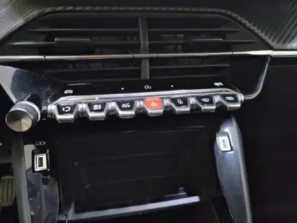 Photo 26 Peugeot 208 Gén. II Ph2 Active 5