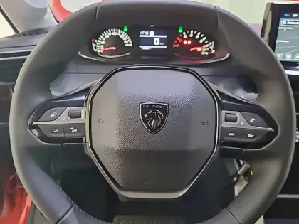 Photo 10 Peugeot 208 Gén. II Ph2 Active 5